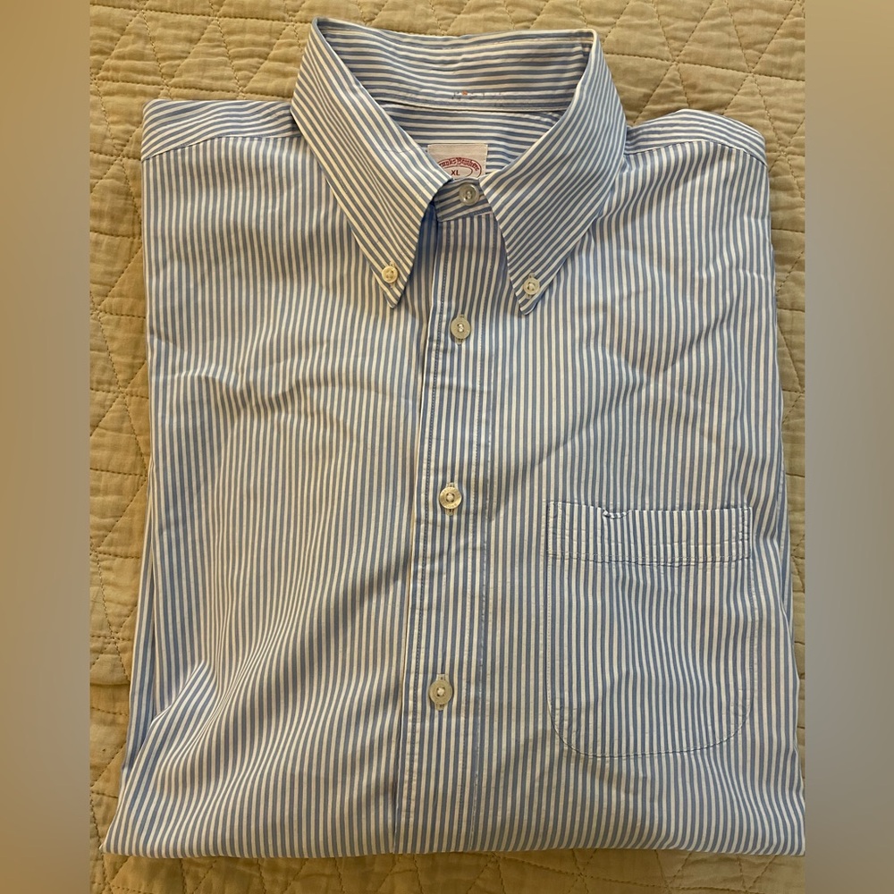 Brooks Brothers Vintage Madison Seersucker Stripe Button Down Shirt in Blue‎ XL